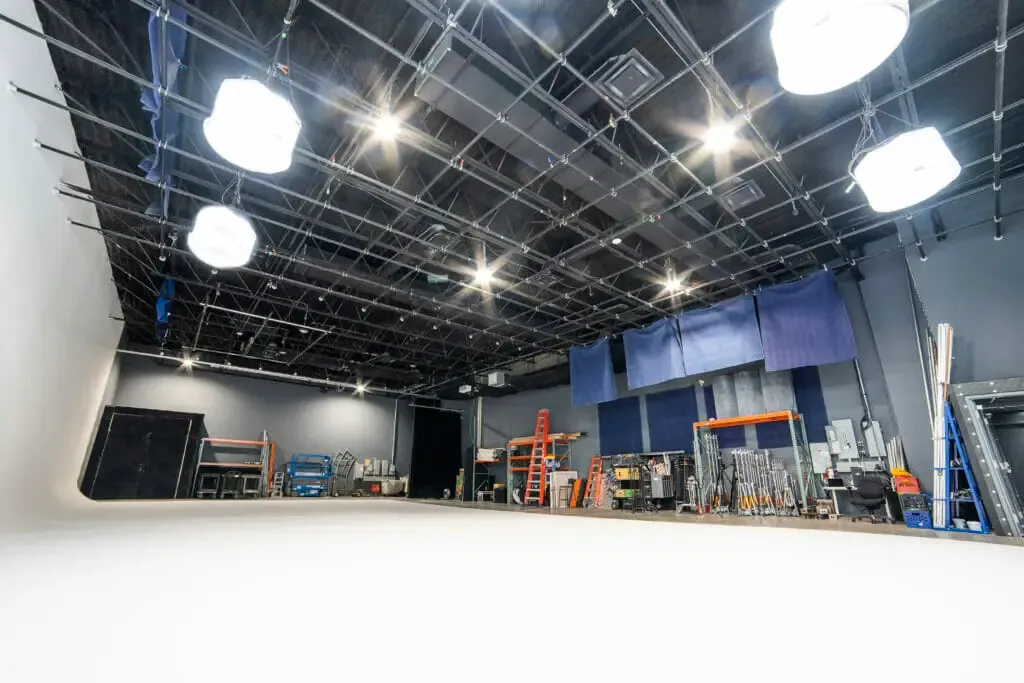 Studio Cyc Reverse View