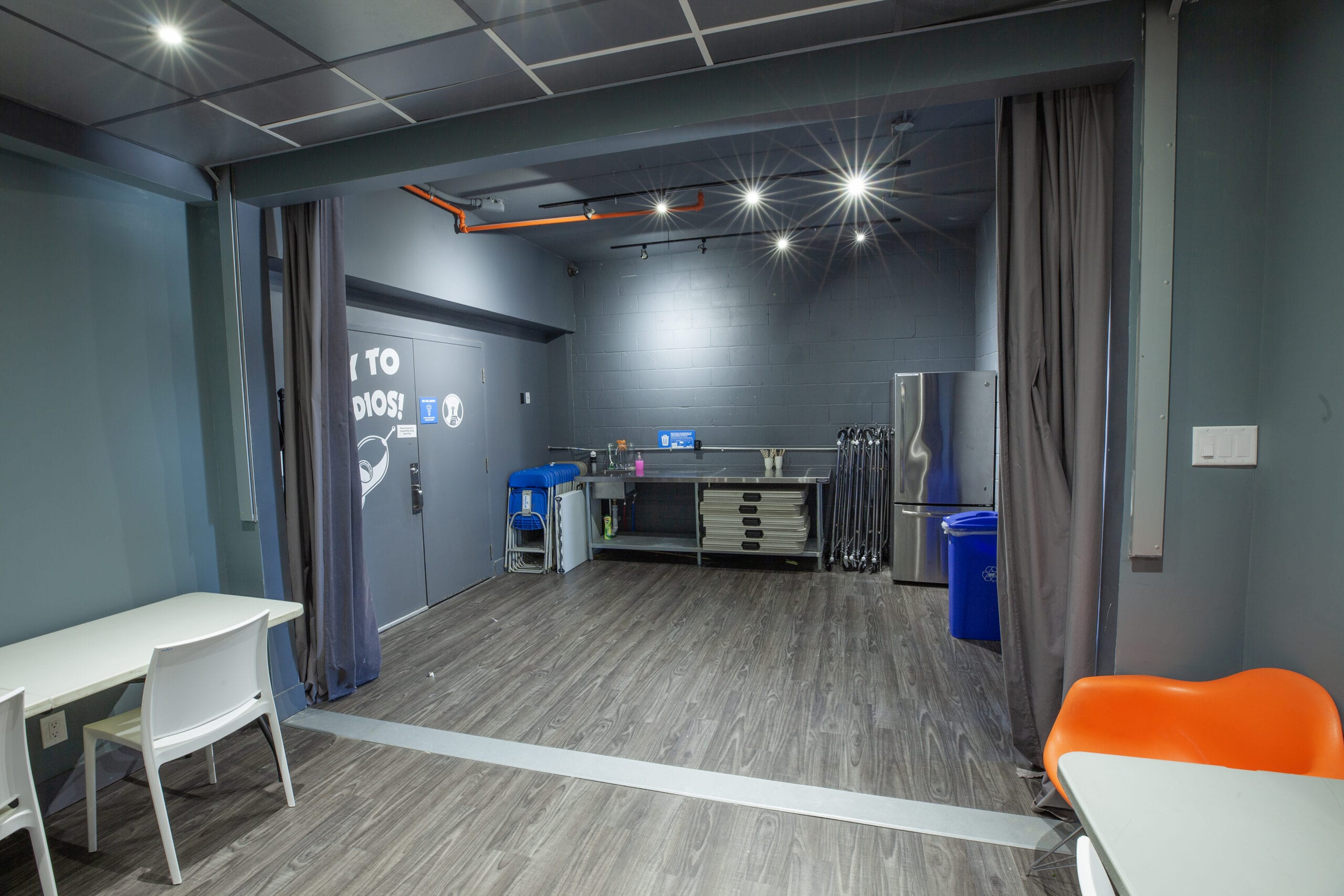 Multi-Purpose Support Room, Reverse Angle