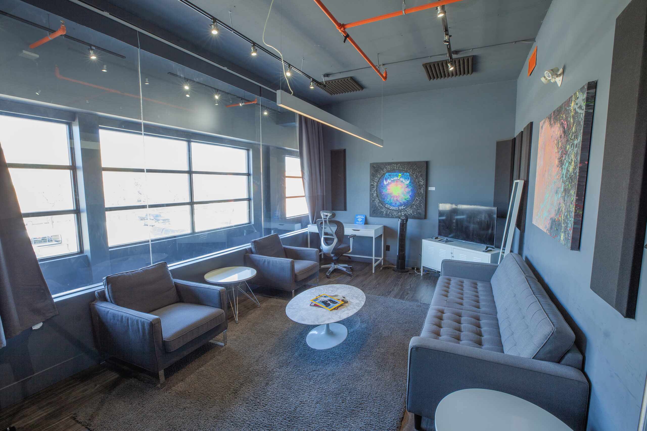 AstroLab Studios_Green Room