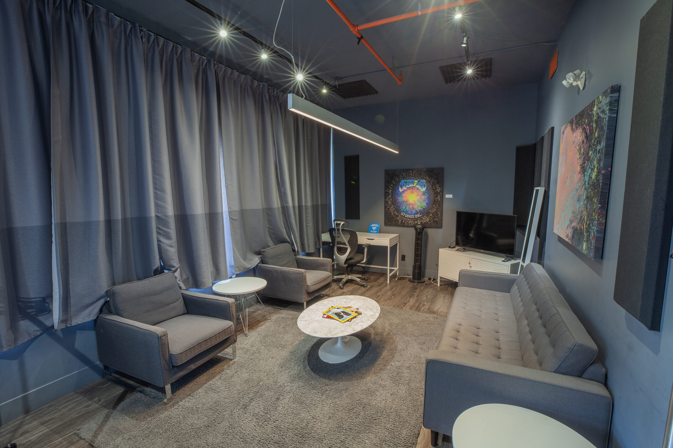 AstroLab Studios_Green Room_Curtains Closed