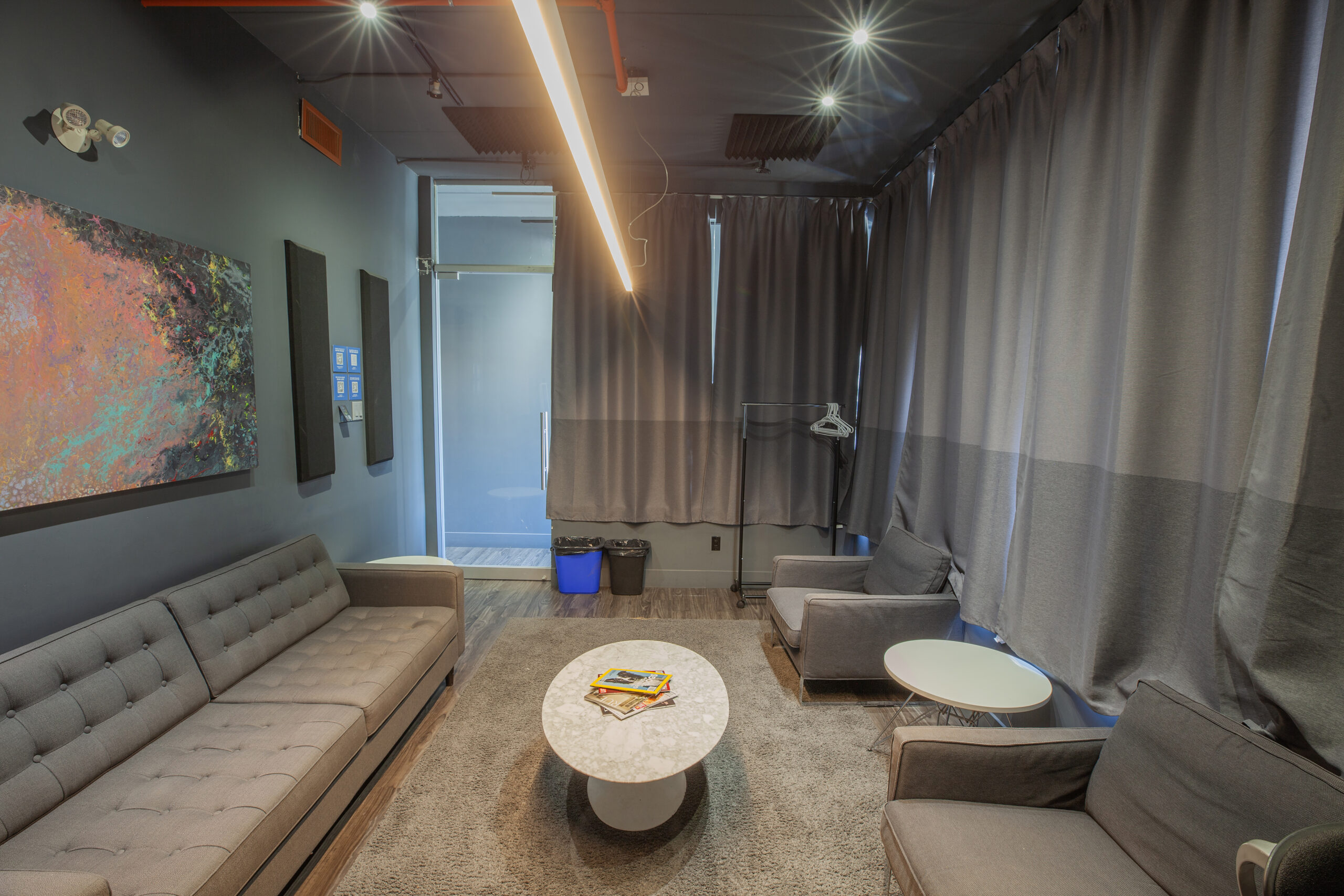 AstroLab Studios_Green Room_Curtains Closed_Reverse Angle